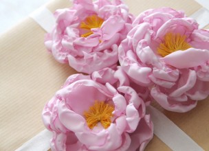 Цветы из органзы своими руками Цветы из органзы своими руками