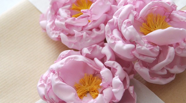 Цветы из органзы своими руками Цветы из органзы своими руками