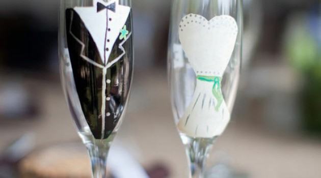 Бокалы для молодоженов своими руками Бокалы для молодоженов своими руками